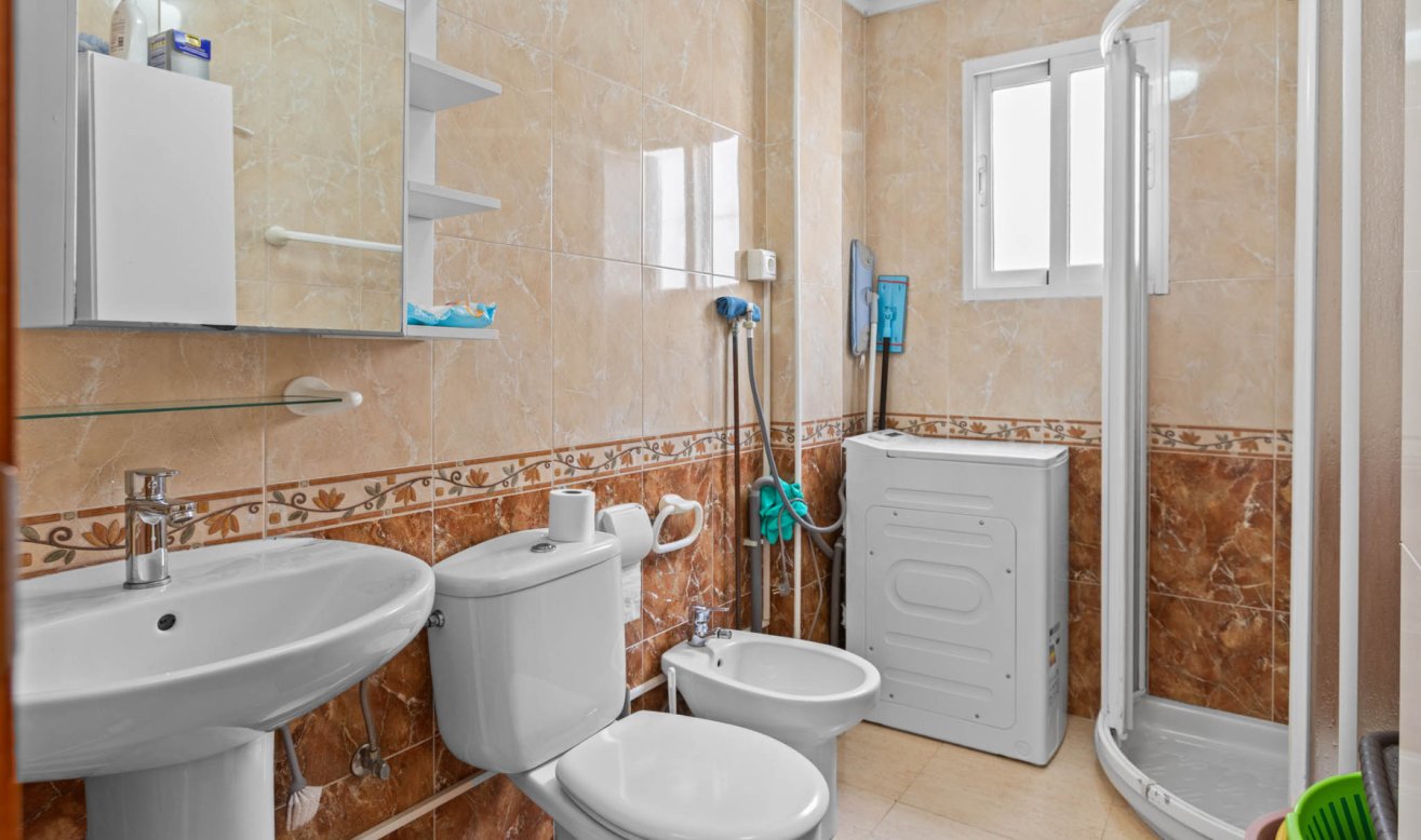 Reventa - Apartamento / piso - Torrevieja - torrevieja