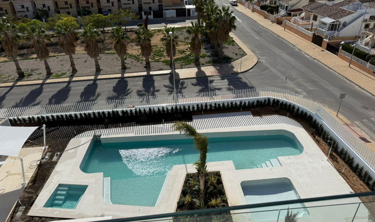 Obra nueva - Apartamento / piso - Orihuela Costa - Lomas de Cabo Roig