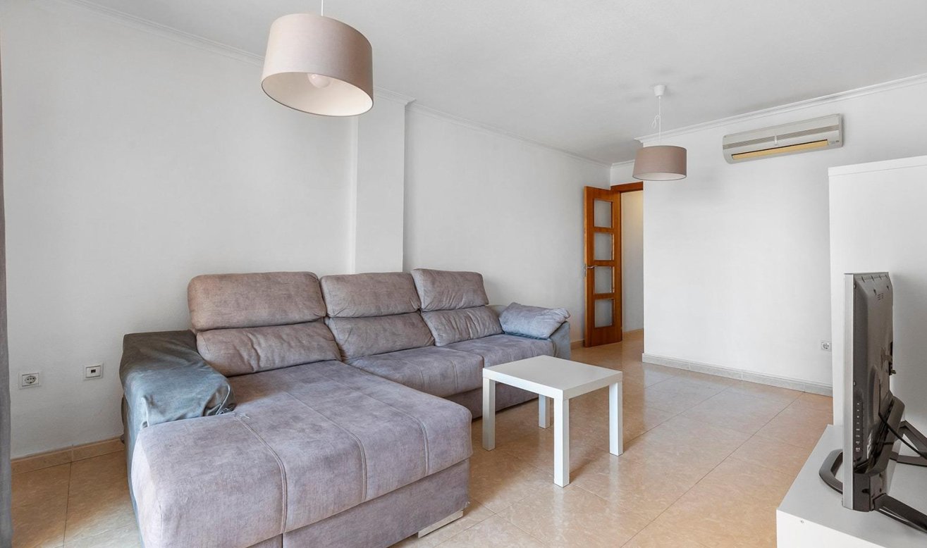 Reventa - Apartamento / piso - Torrevieja - Centro