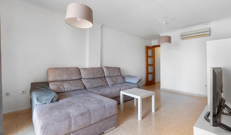 Reventa - Apartamento / piso - Torrevieja - Centro