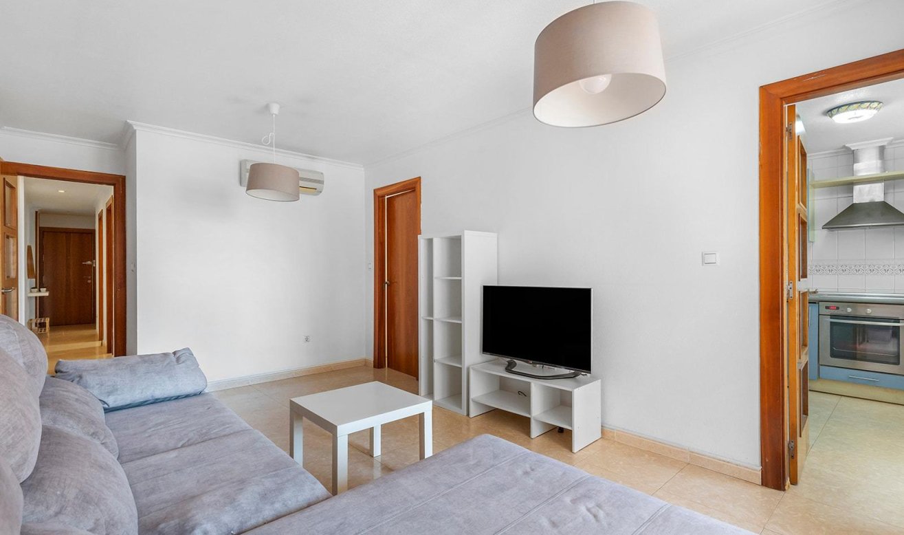 Reventa - Apartamento / piso - Torrevieja - Centro