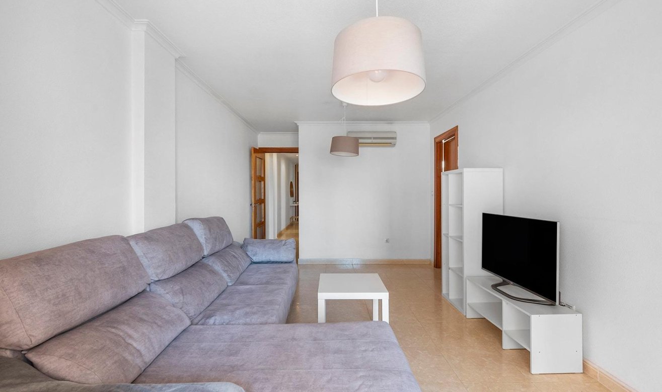 Reventa - Apartamento / piso - Torrevieja - Centro