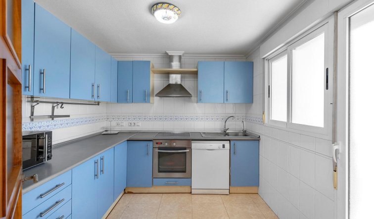 Reventa - Apartamento / piso - Torrevieja - Centro