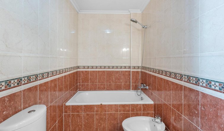Reventa - Apartamento / piso - Torrevieja - Centro