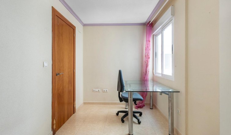Reventa - Apartamento / piso - Torrevieja - Centro