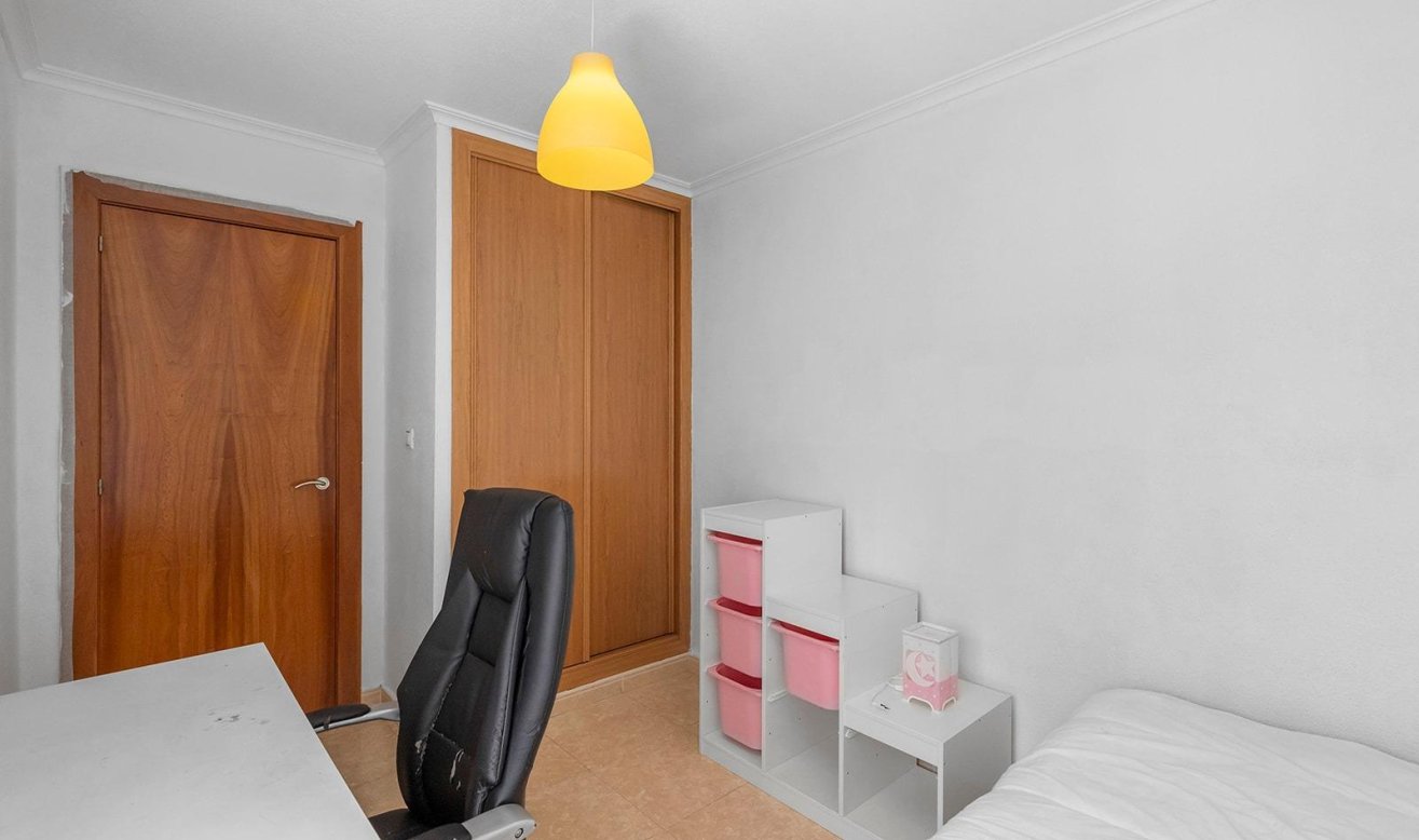 Reventa - Apartamento / piso - Torrevieja - Centro