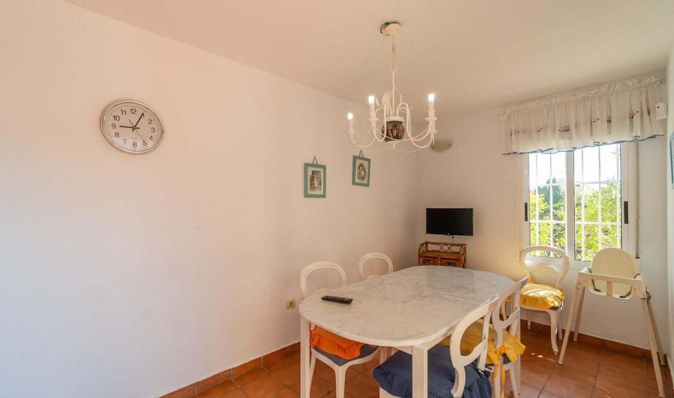 Reventa - Villa - Torrevieja - Torre la mata