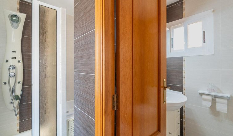 Reventa - Villa - Torrevieja - Torre la mata