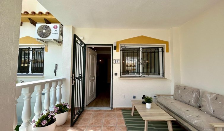 Reventa - Terraced house - Orihuela - Urbanización Perla del Mar