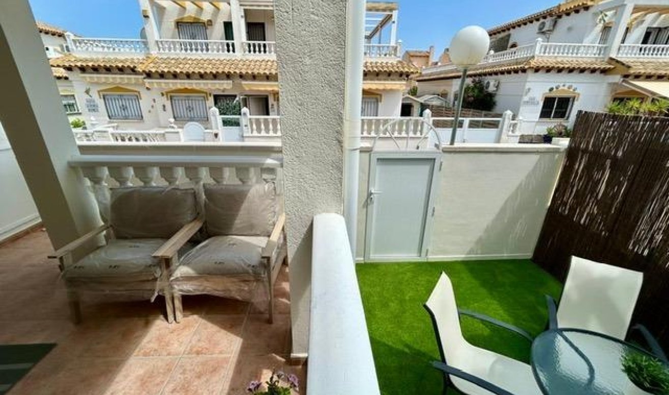 Reventa - Terraced house - Orihuela - Urbanización Perla del Mar