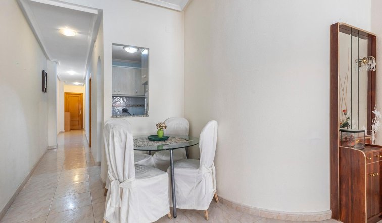 Reventa - Apartamento / piso - Torrevieja - Habaneras