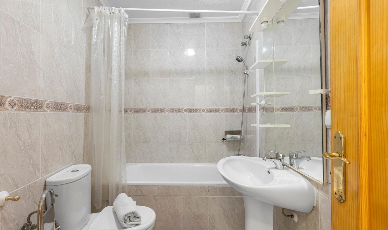 Reventa - Apartamento / piso - Torrevieja - Habaneras
