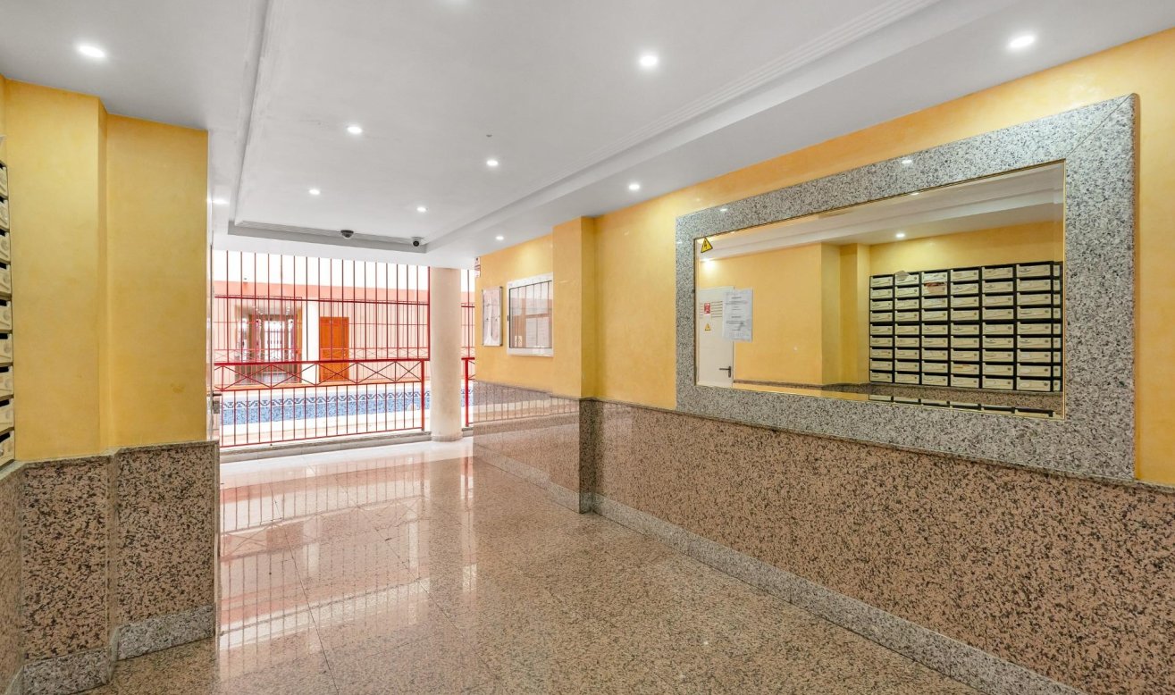 Reventa - Apartamento / piso - Torrevieja - Parque de las Naciones