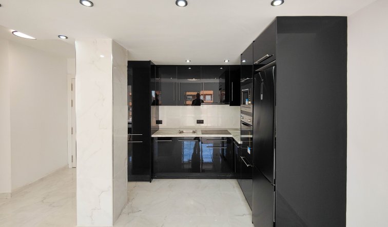 Resale - Apartment / flat - Orihuela Costa