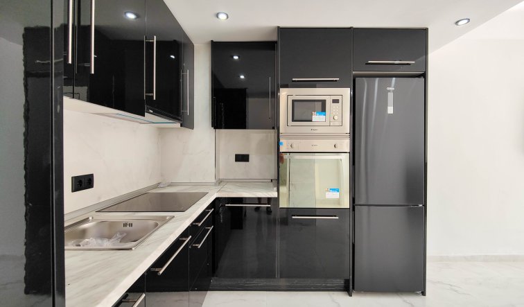 Resale - Apartment / flat - Orihuela Costa