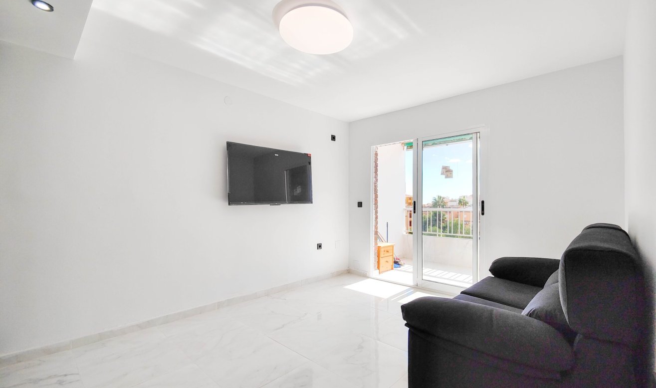 Resale - Apartment / flat - Orihuela Costa