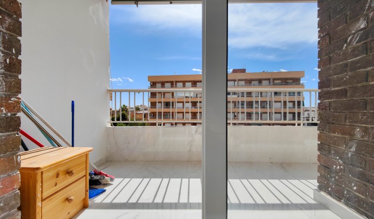 Resale - Apartment / flat - Orihuela Costa