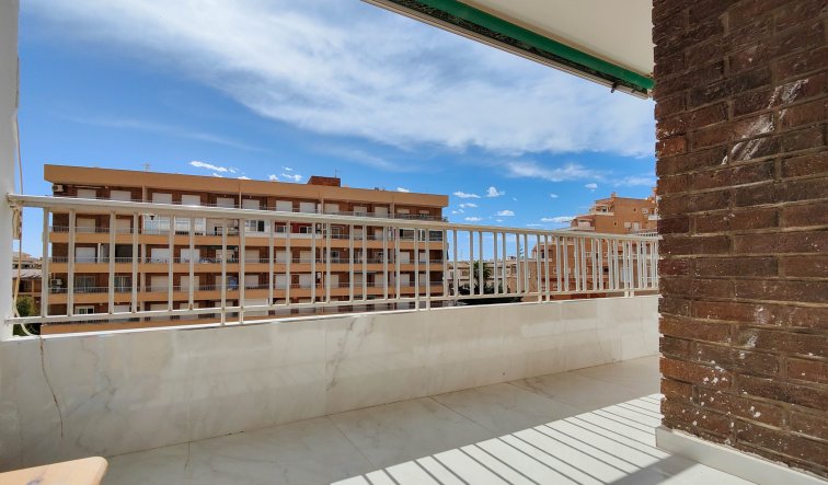 Resale - Apartment / flat - Orihuela Costa