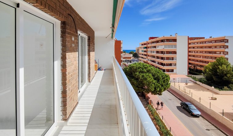 Resale - Apartment / flat - Orihuela Costa