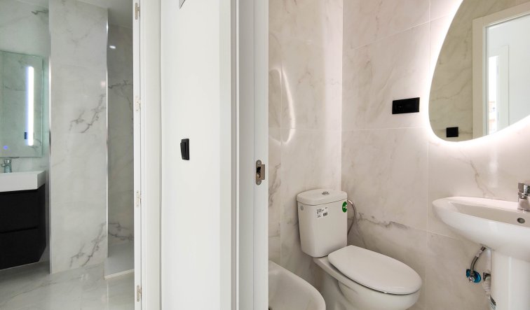 Resale - Apartment / flat - Orihuela Costa