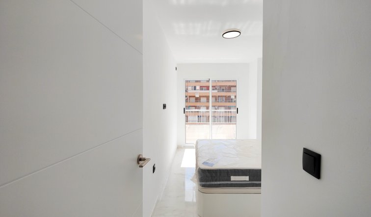 Resale - Apartment / flat - Orihuela Costa