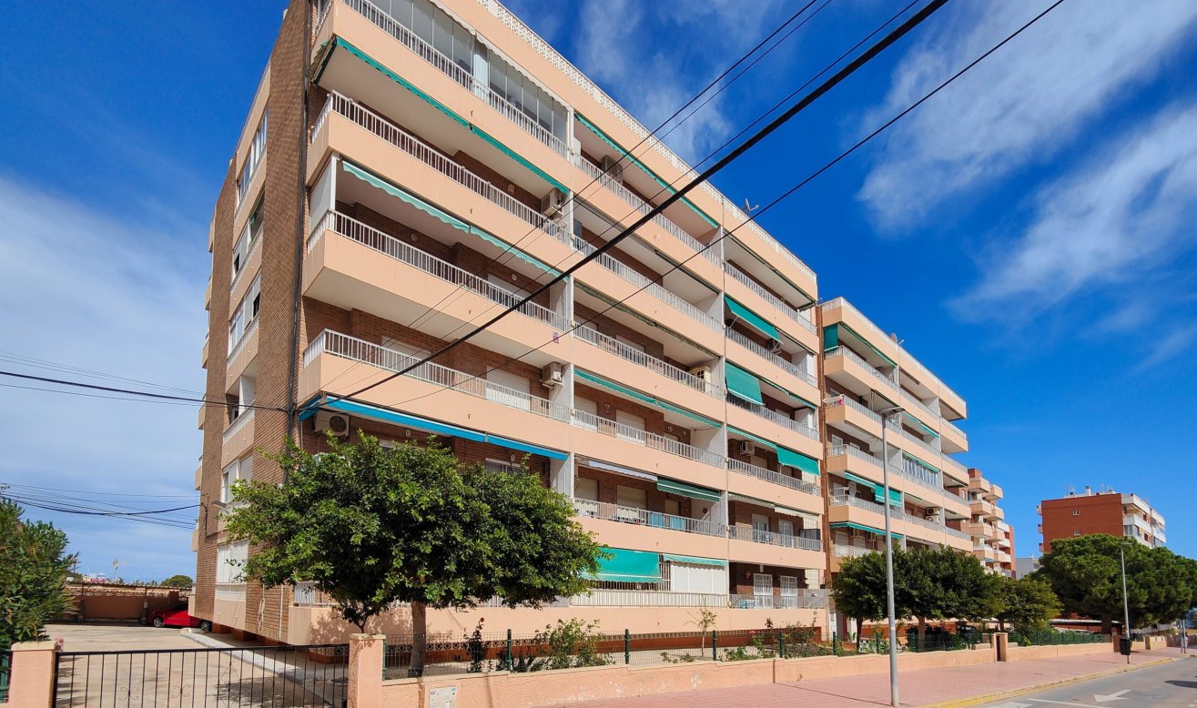 Resale - Apartment / flat - Orihuela Costa
