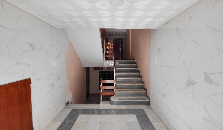 Resale - Apartment / flat - Orihuela Costa