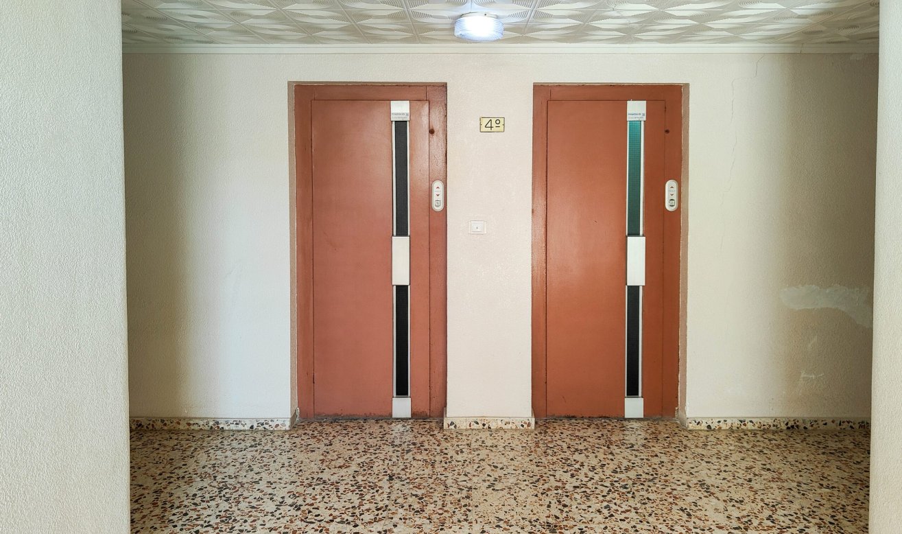 Resale - Apartment / flat - Orihuela Costa