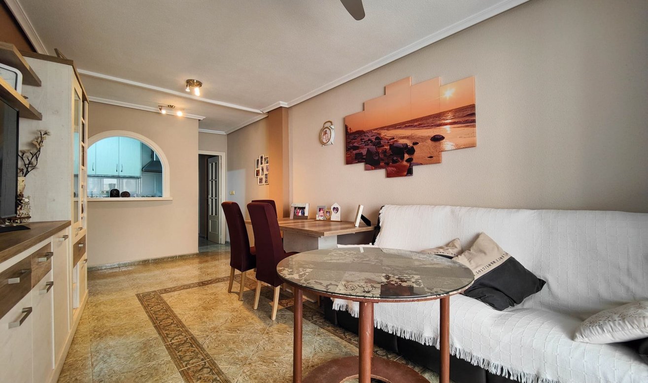 Reventa - Apartamento / piso - Torrevieja