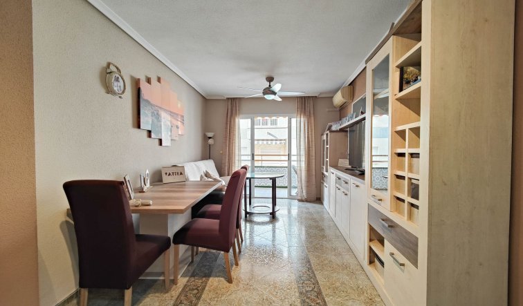 Reventa - Apartamento / piso - Torrevieja