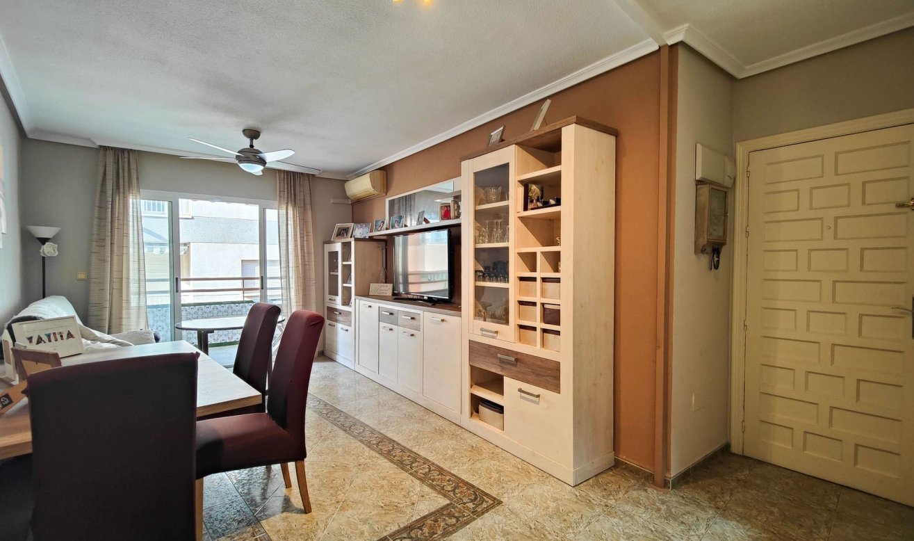 Reventa - Apartamento / piso - Torrevieja