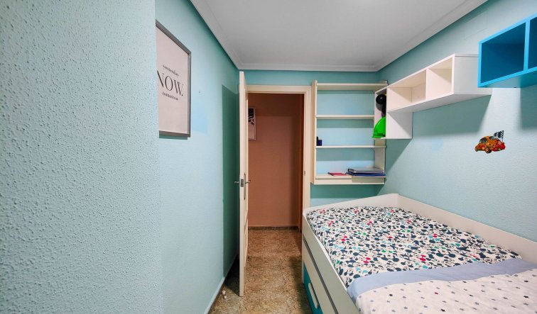 Reventa - Apartamento / piso - Torrevieja