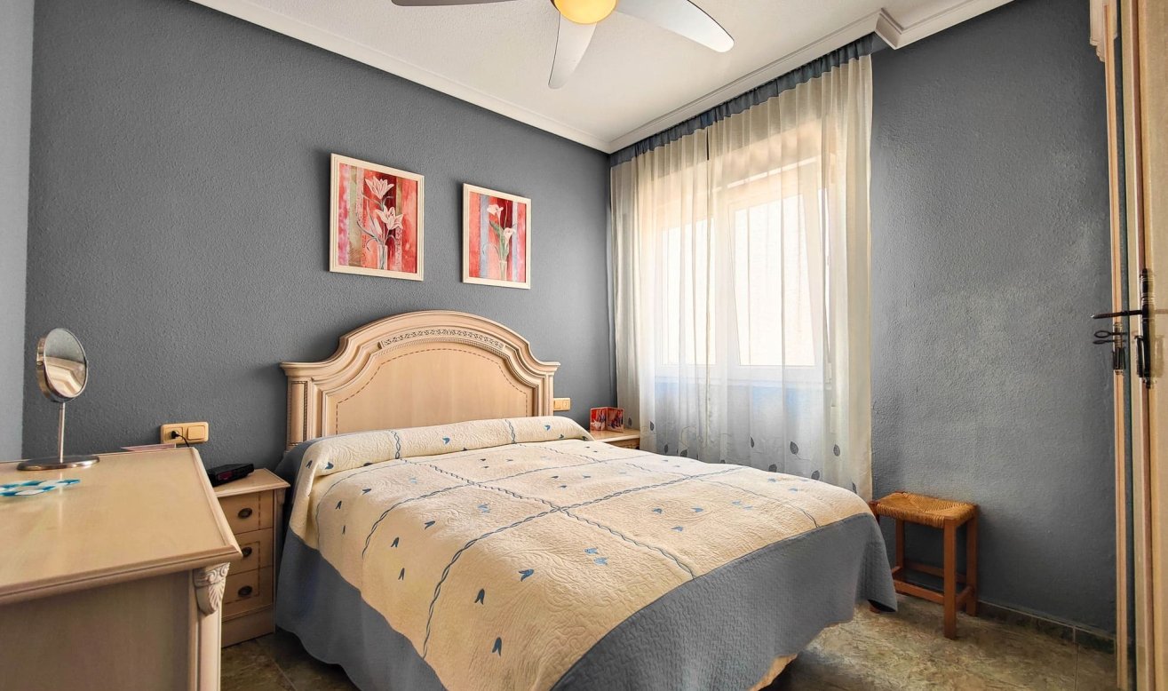 Reventa - Apartamento / piso - Torrevieja