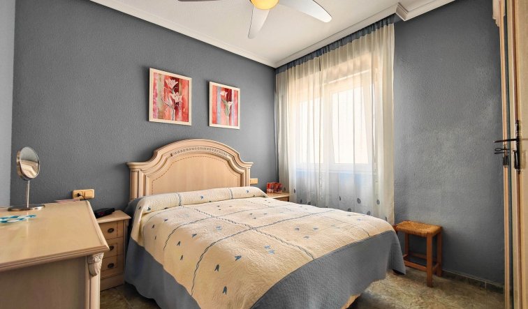 Reventa - Apartamento / piso - Torrevieja