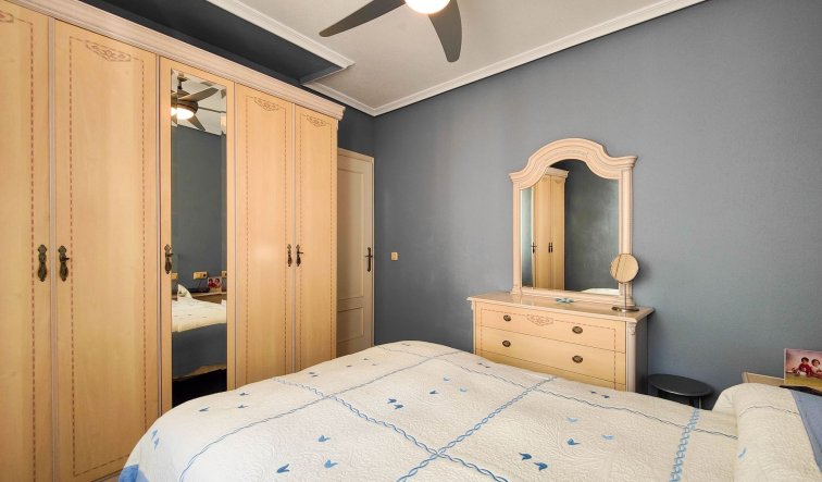 Reventa - Apartamento / piso - Torrevieja