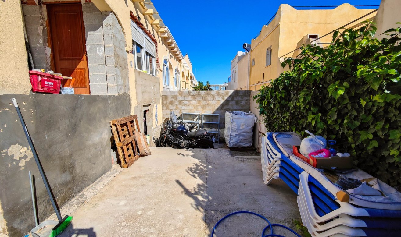 Resale - Semi detached - San Miguel de Salinas