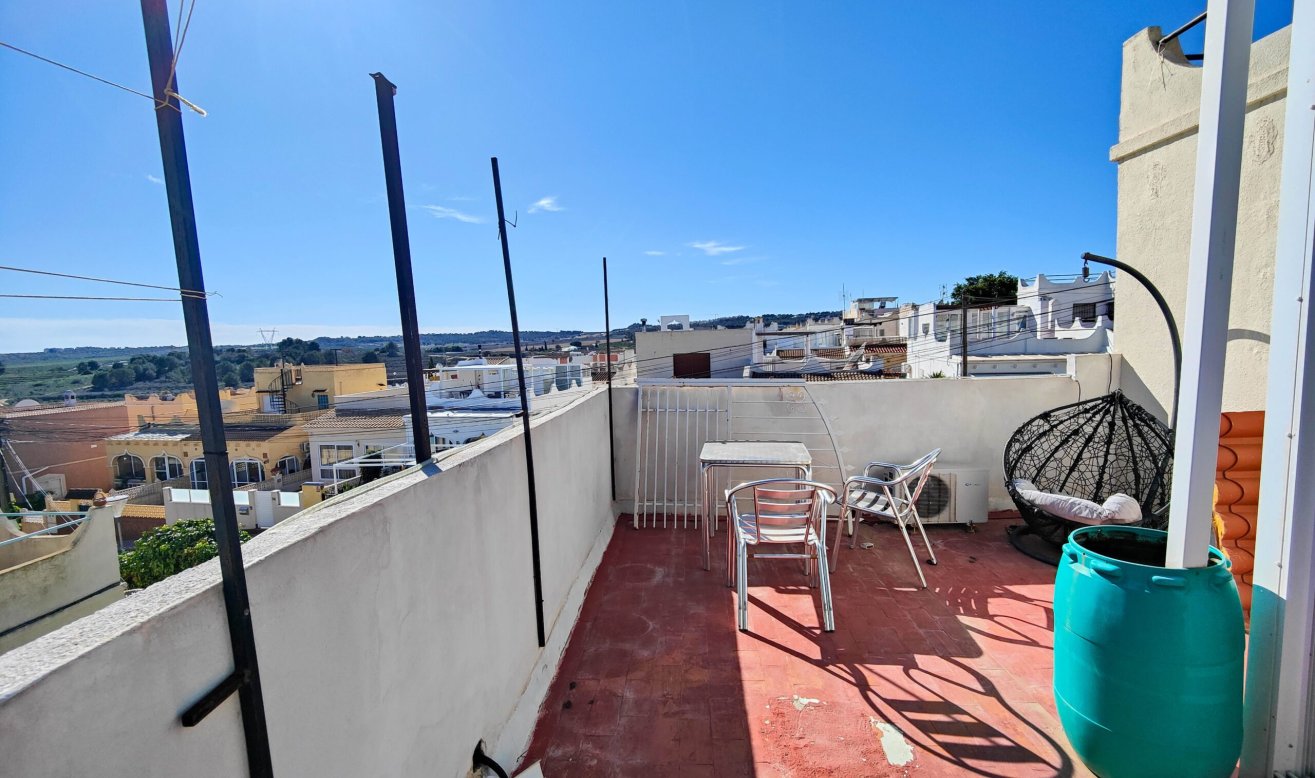Resale - Semi detached - San Miguel de Salinas