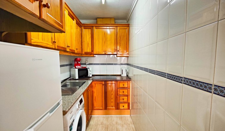 Resale - Apartment / flat - Torrevieja