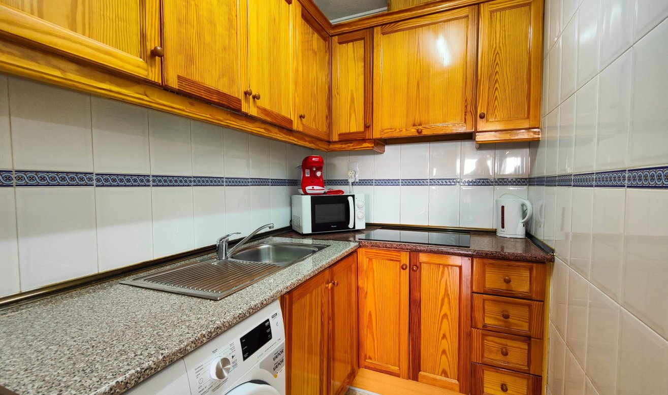 Resale - Apartment / flat - Torrevieja