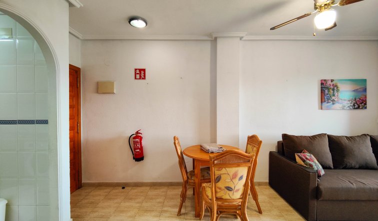 Resale - Apartment / flat - Torrevieja