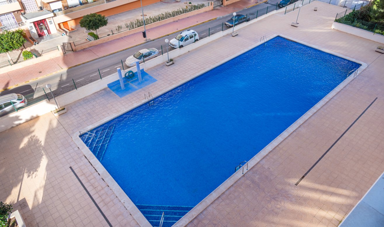 Resale - Apartment / flat - Orihuela Costa