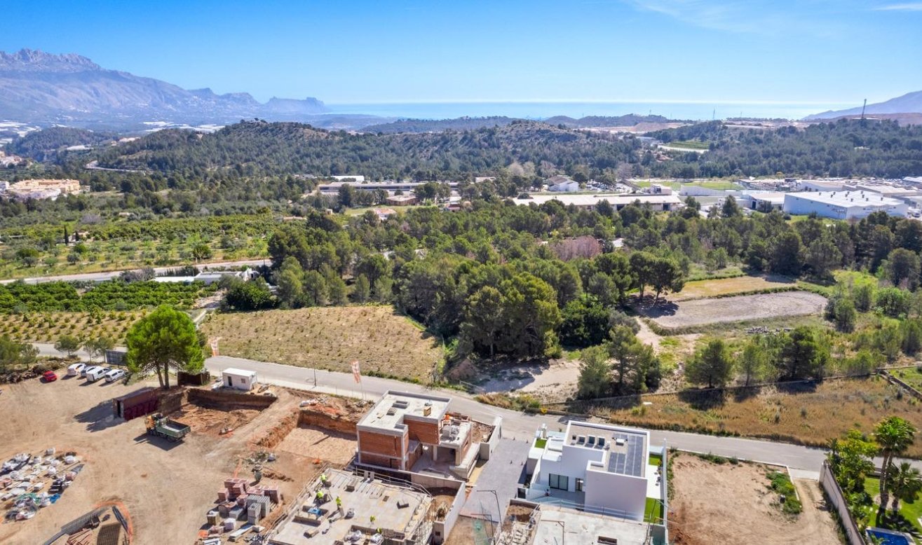 Obra nueva - Villa - Polop - Urbanizaciones