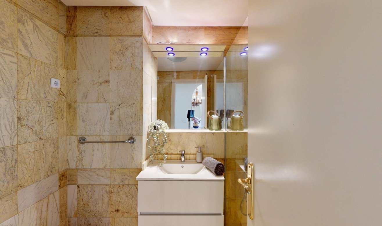 Reventa - Apartamento / piso - Orihuela Costa - Campoamor