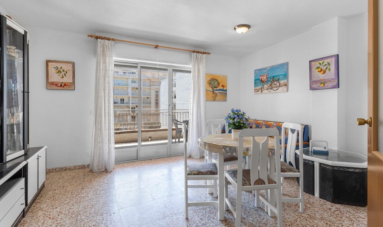 Reventa - Apartamento / piso - Torrevieja - Playa del cura