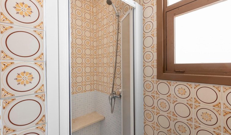Reventa - Apartamento / piso - Torrevieja - Playa del cura