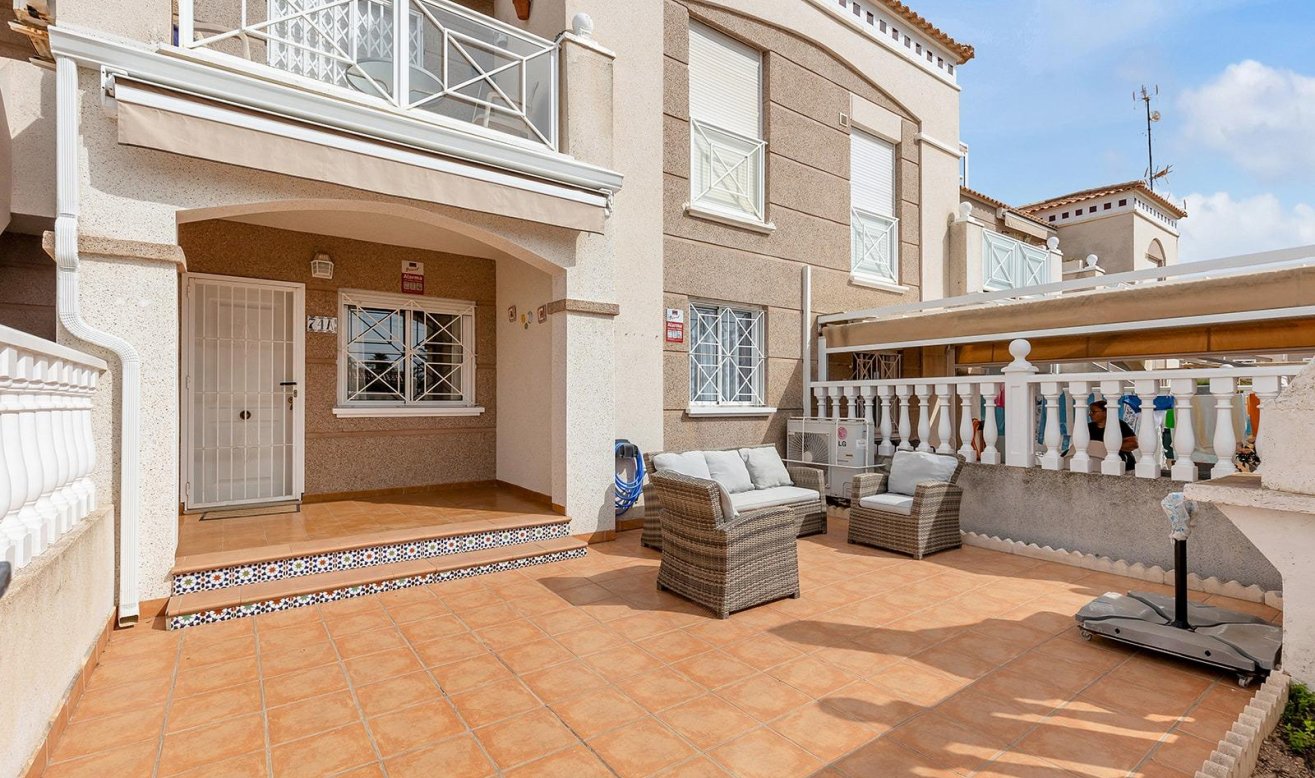 Reventa - Bungalow - Torrevieja - Aguas Nuevas