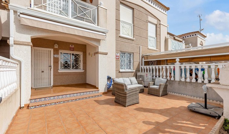 Reventa - Bungalow - Torrevieja - Aguas Nuevas