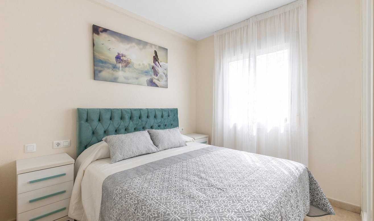 Reventa - Bungalow - Torrevieja - Aguas Nuevas