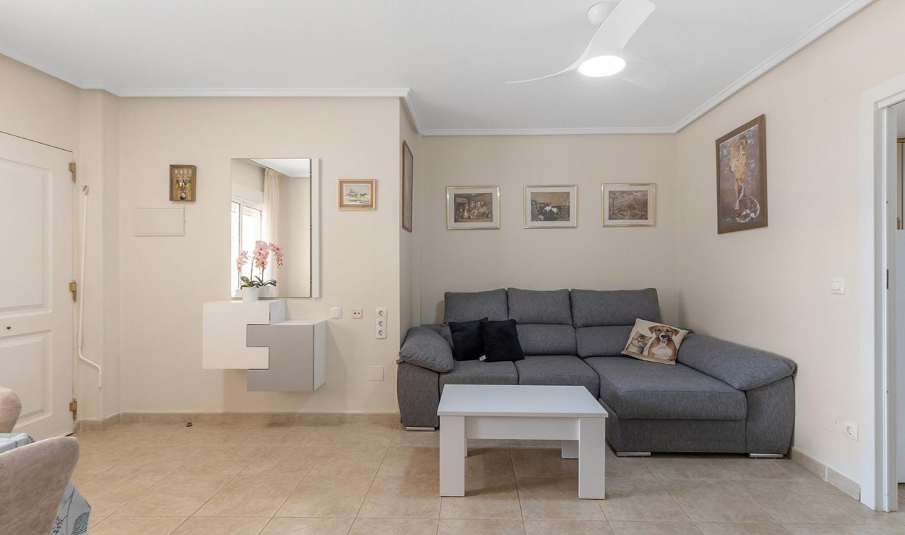 Reventa - Bungalow - Torrevieja - Aguas Nuevas