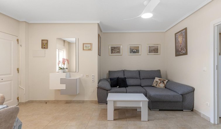 Reventa - Bungalow - Torrevieja - Aguas Nuevas